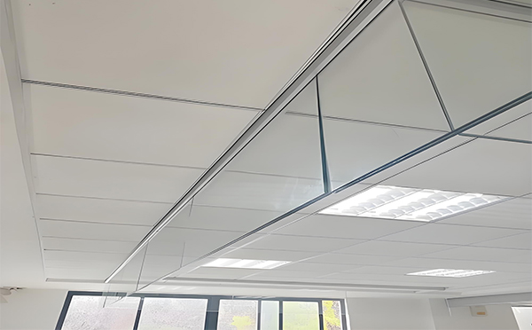 西宁玻璃挡烟垂壁