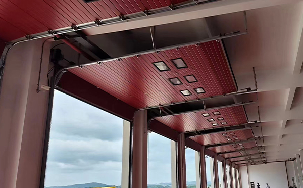 西宁工业翻板门