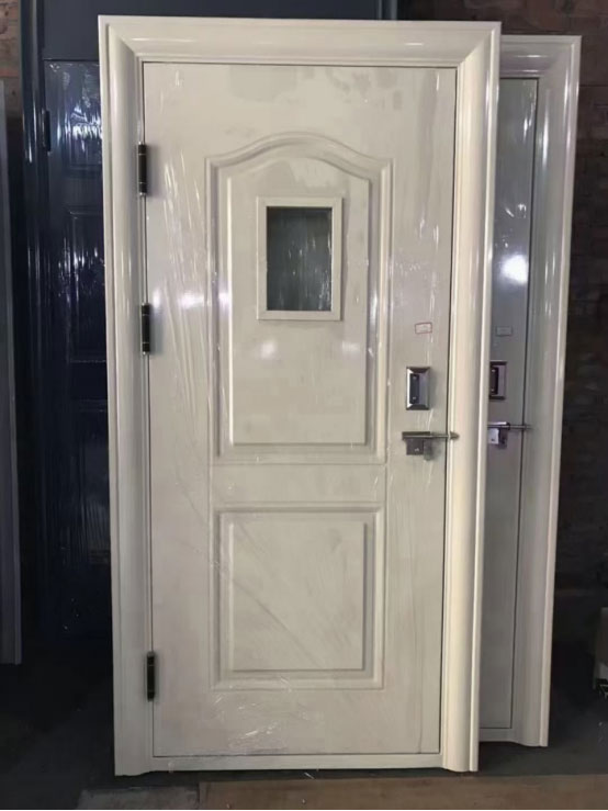 西宁学校教室门 西宁学校教室门